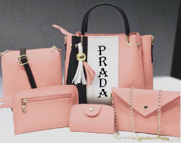 Brand:PRADA 7