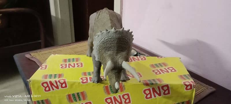 Triceratops dinosaur 1