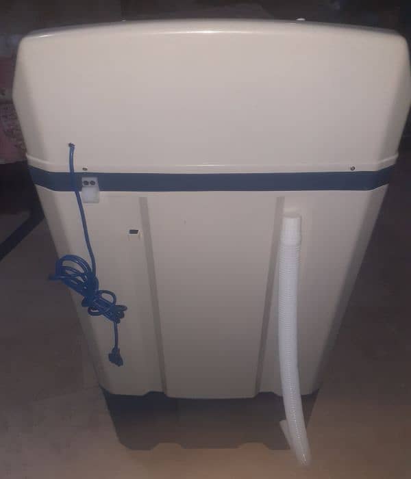 Washing machine brand new 5