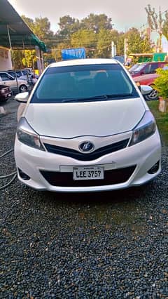 Toyota Vitz 2012