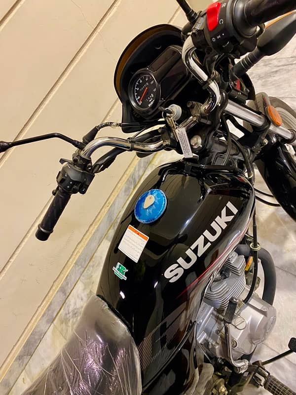 Suzuki GD 110 for sale in bahria town karachi. 1