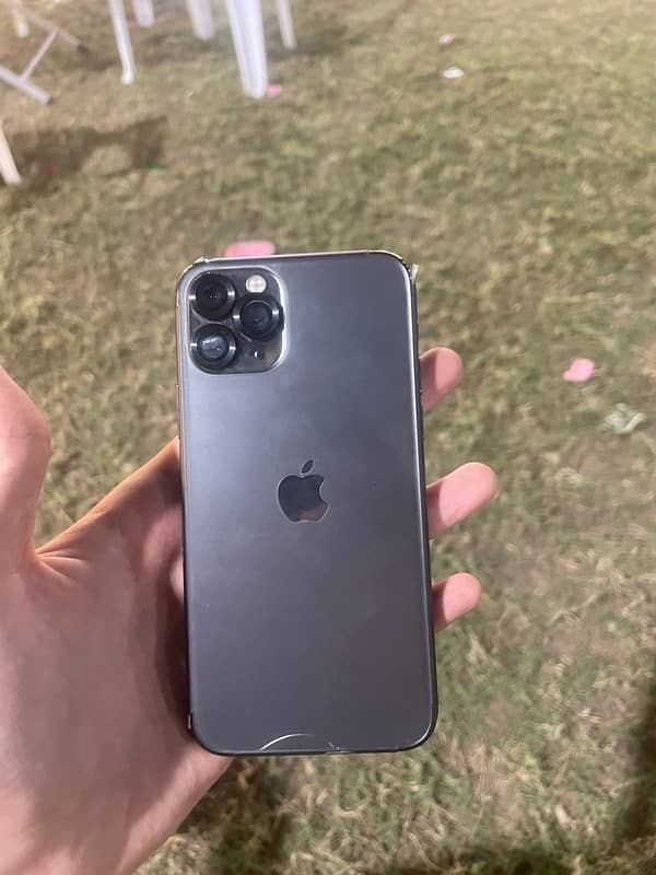 iphone 11 pro NON PTA factory unlocked 0