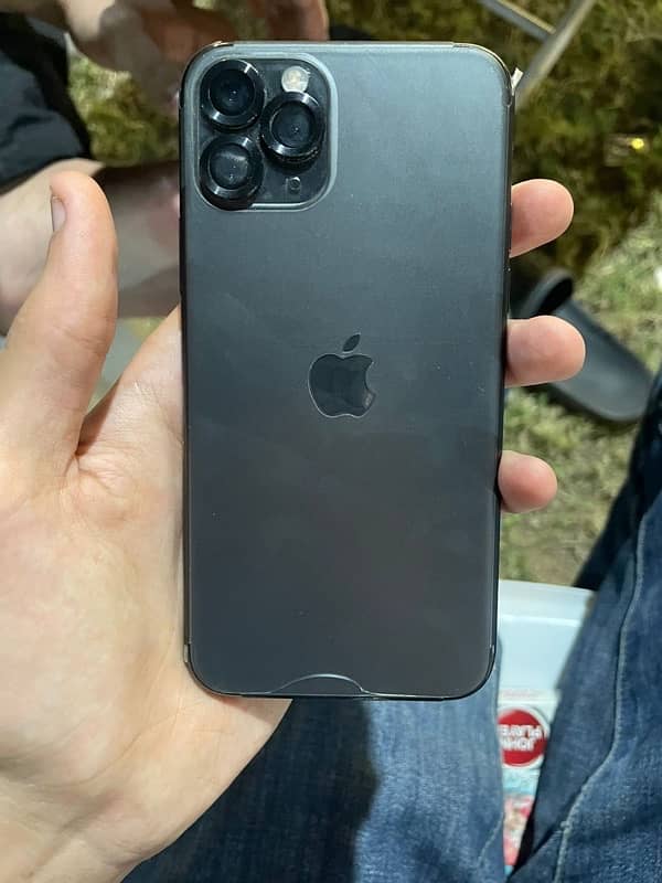 iphone 11 pro NON PTA factory unlocked 1