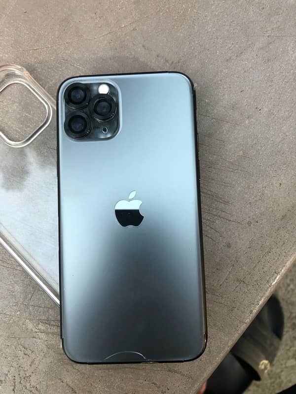 iphone 11 pro NON PTA factory unlocked 8