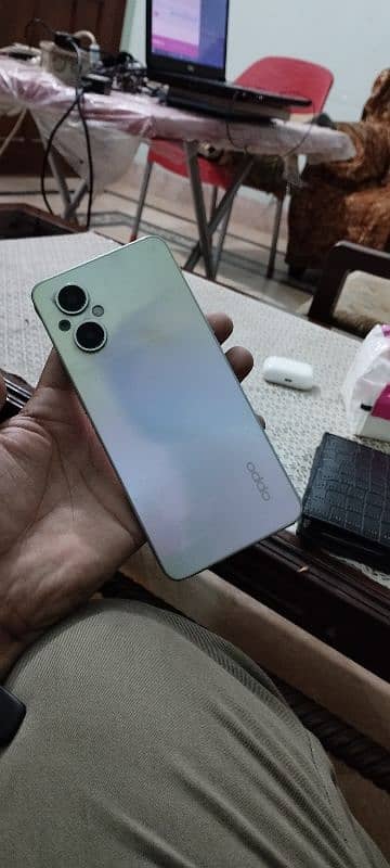 oppo F21 Pro 5G 8+8/128GB 4