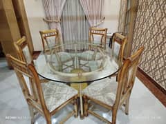 6 seater Dining table