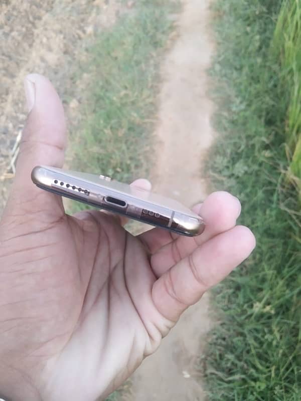 iPhone XS non pta jv 3