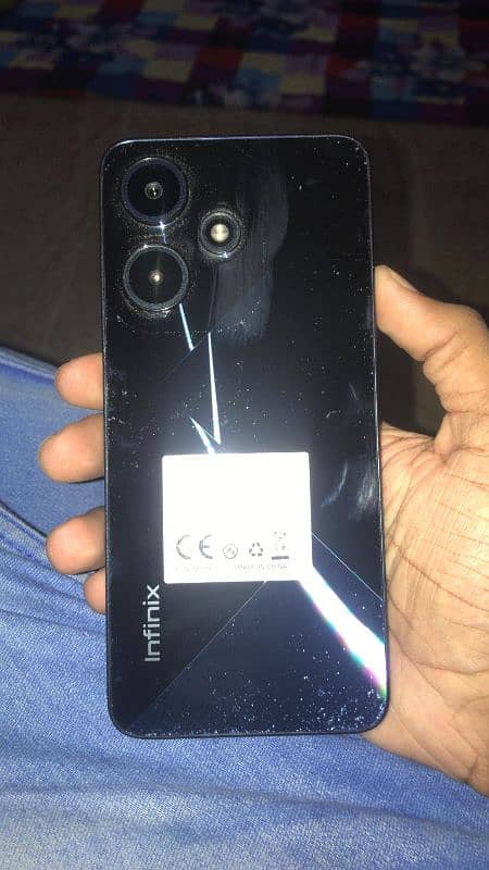 Infinix Hot30i 3