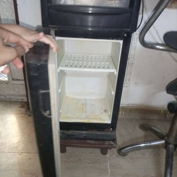 Orient water dispenser 4