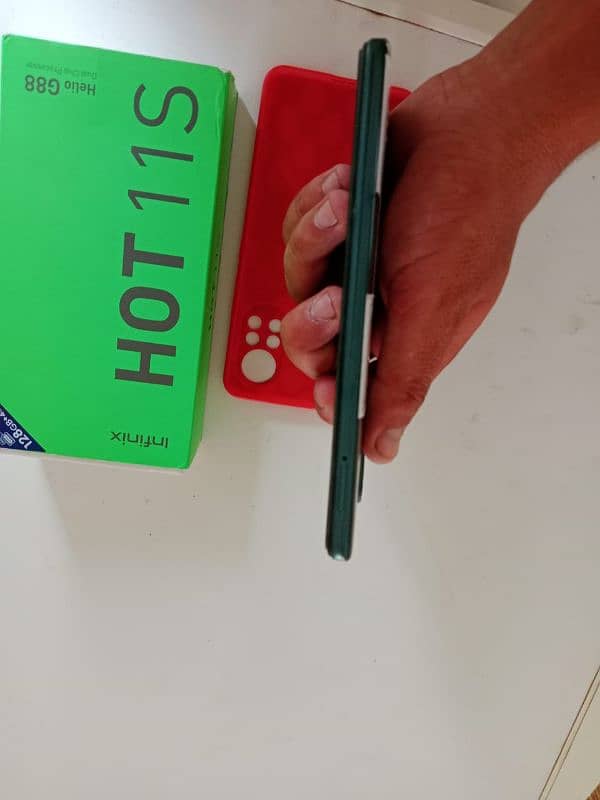 infinix hot 11s 6 128 all good fresh condition box chrgr avlble 3