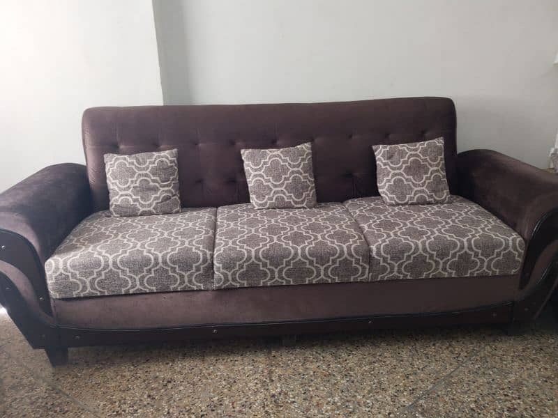 Sofa set used only 2year 6