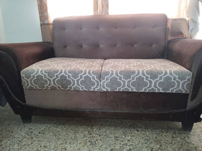 Sofa set used only 2year 7