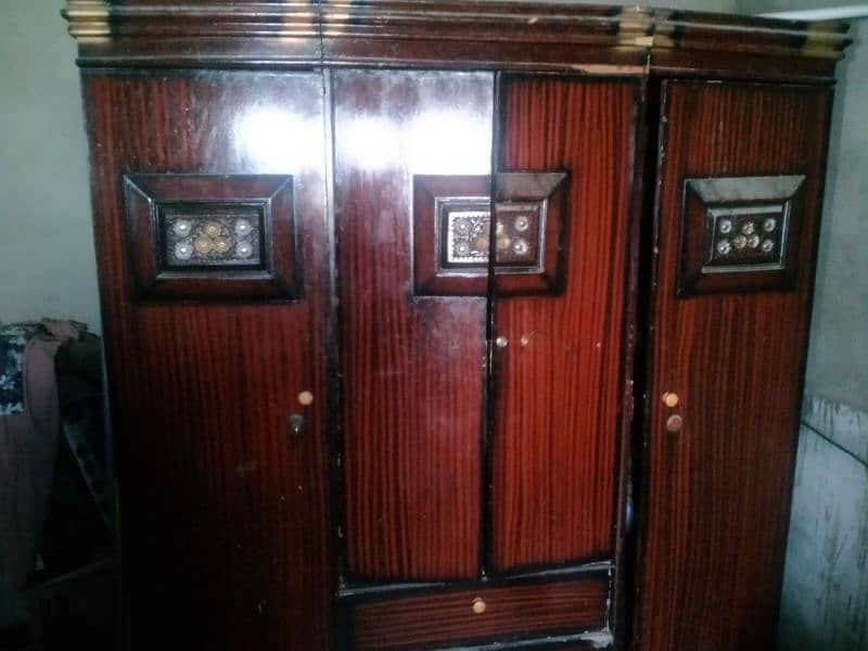 4 Door almari cupboard ( wardrobe) 0