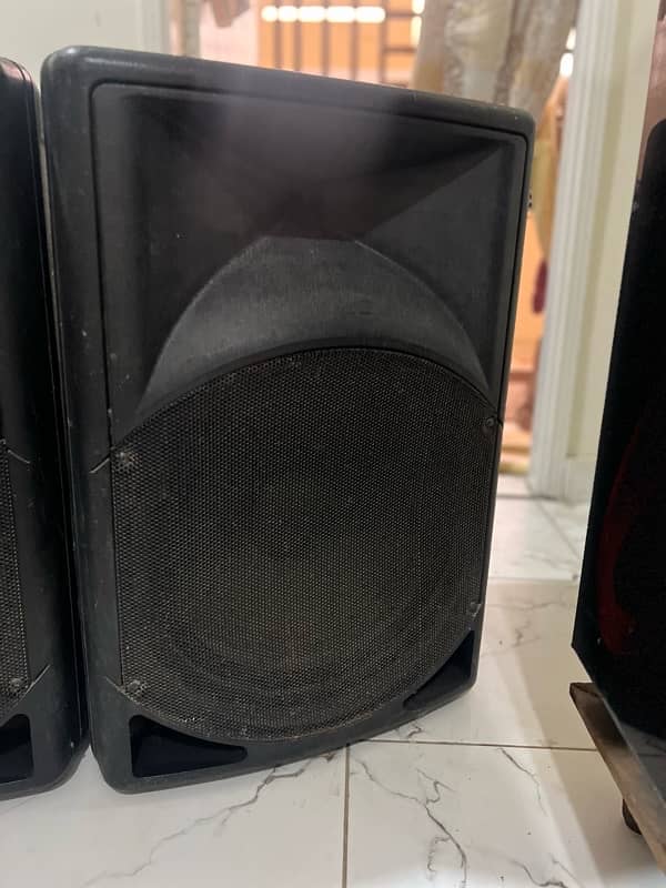 sp to speaker monitor 4