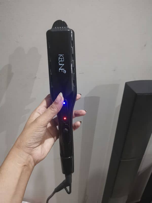 keune hair straightener 0