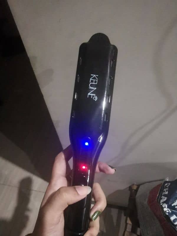 keune hair straightener 4