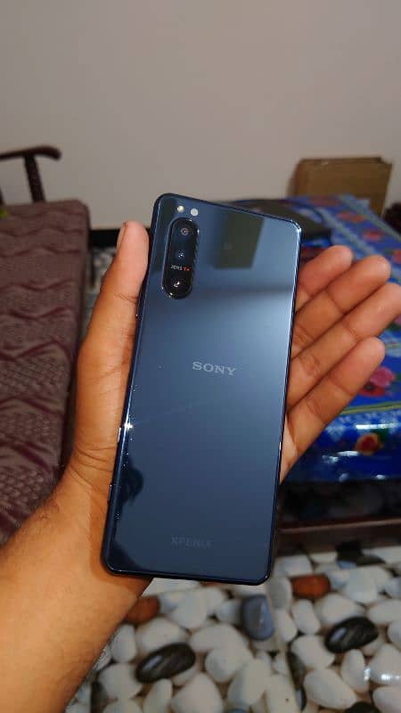 Sony Xperia 5 Mark 2 0