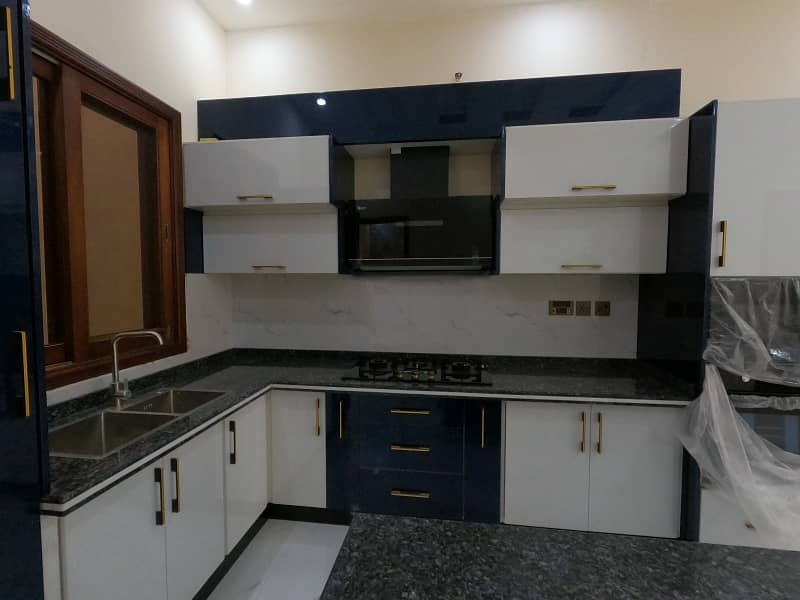 Aesthetic Prime Location House Of 313 Square Yards For Sale Is Available 2