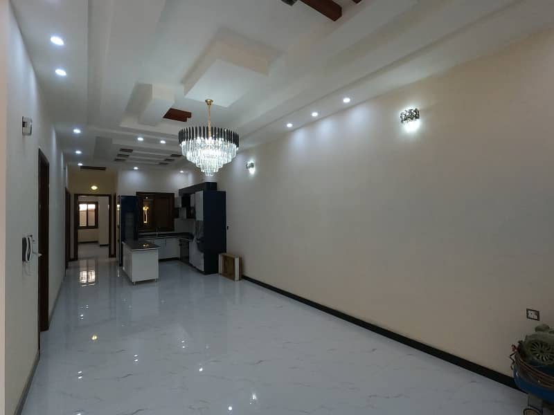 Aesthetic Prime Location House Of 313 Square Yards For Sale Is Available 5