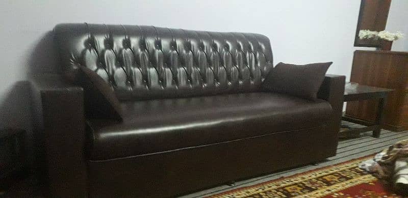 Sofa set 5 seater. 1