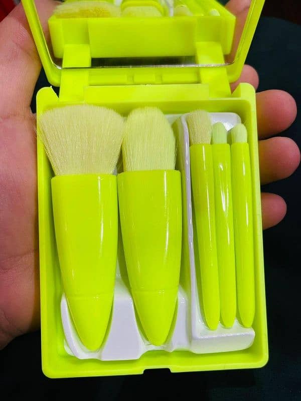 blended makeup brushes 2