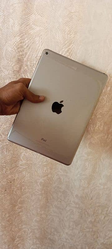 Apple iPAD Air 2 4