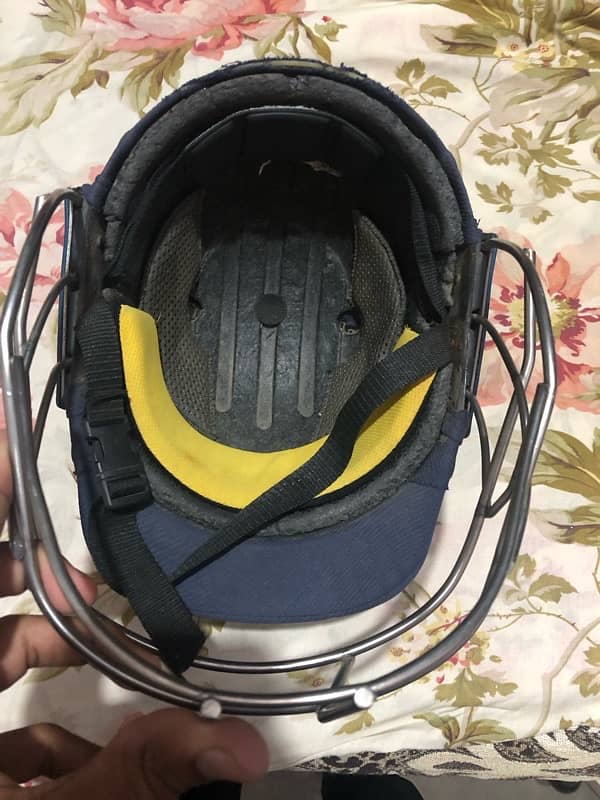 original shery helmet for sale good in condition 0