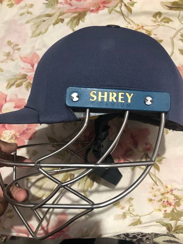 original shery helmet for sale good in condition 2