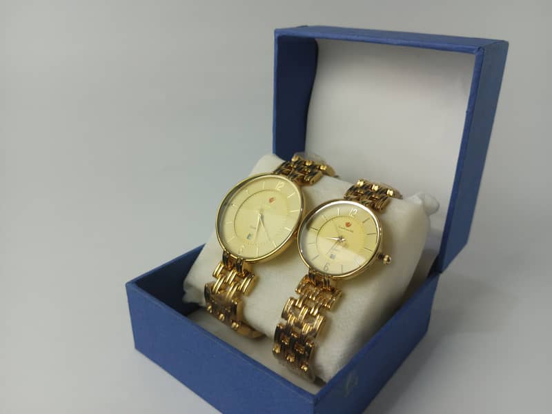 A beautiful golden Couple watch. 1