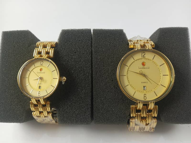 A beautiful golden Couple watch. 2