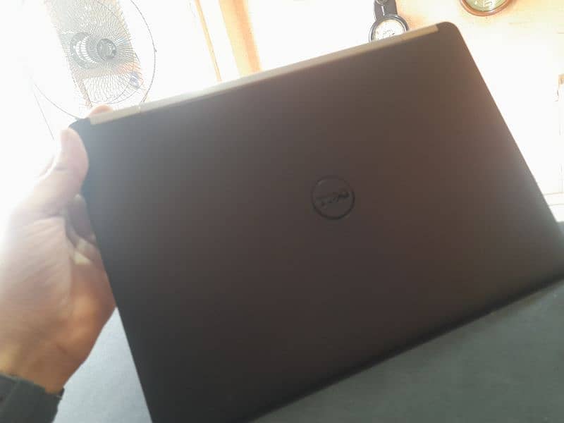 Dell latitude 5270 core i5 6th 4