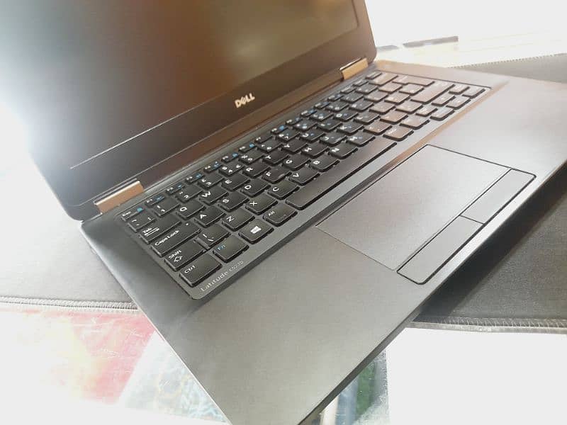 Dell latitude 5270 core i5 6th 9