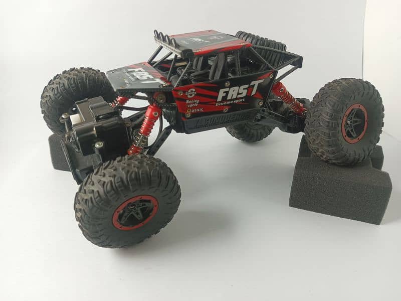 RC Monster Truck with suspension and high speed 4