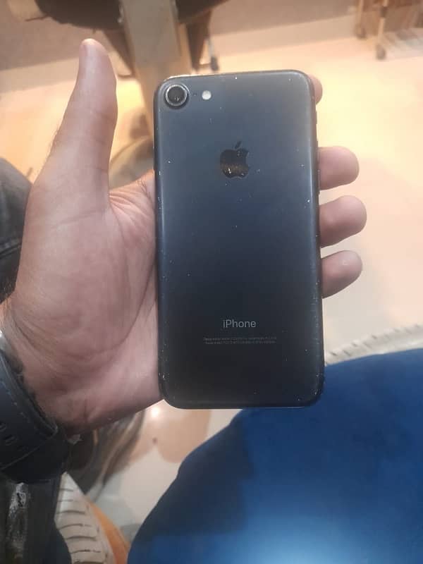 i phone 7 pta 32 gb 4