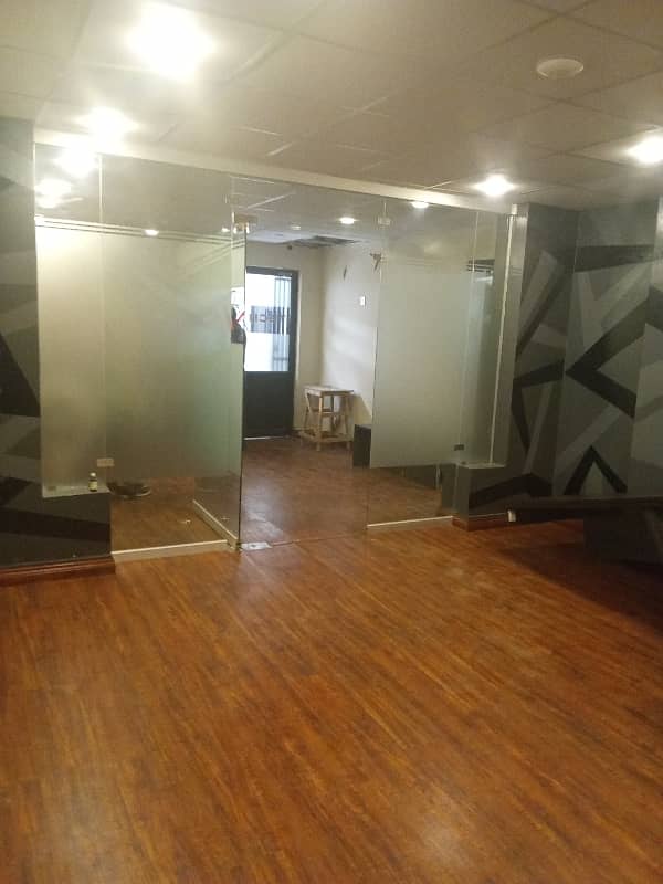 400 SQUARE YARDS GROUND FLOOR AVAILABLE FOR SILENT COMMERCIAL OFFICE USED 2