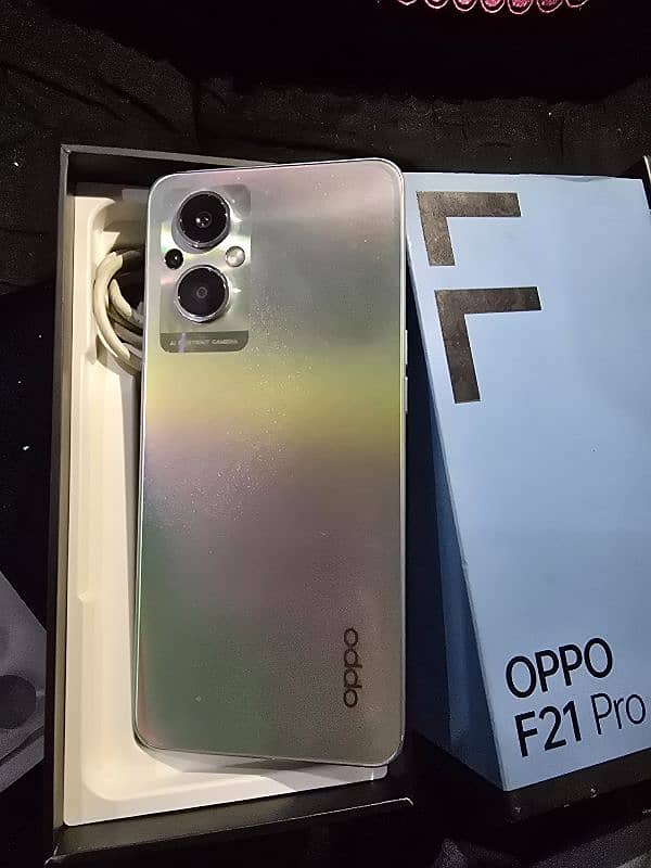 Oppo F21 Pro 5 G 8+8 /128 just like new 4