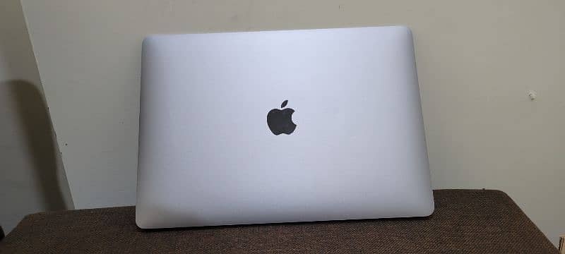 Apple Macbook Air 2020 i3 0