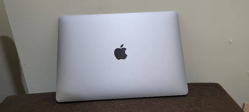 Apple Macbook Air 2020 i3 1