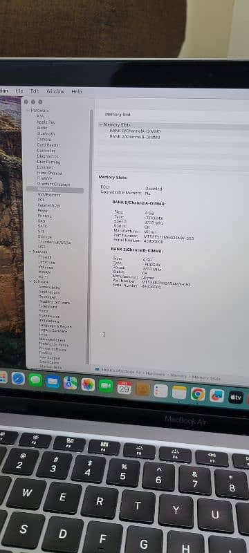 Apple Macbook Air 2020 i3 4