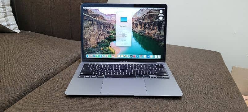 Apple Macbook Air 2020 i3 6