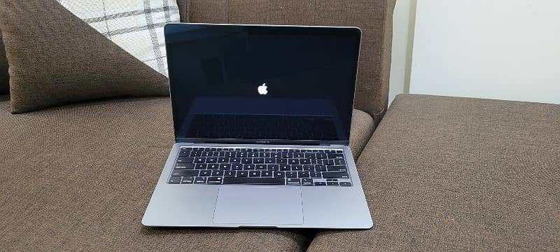 Apple Macbook Air 2020 i3 13