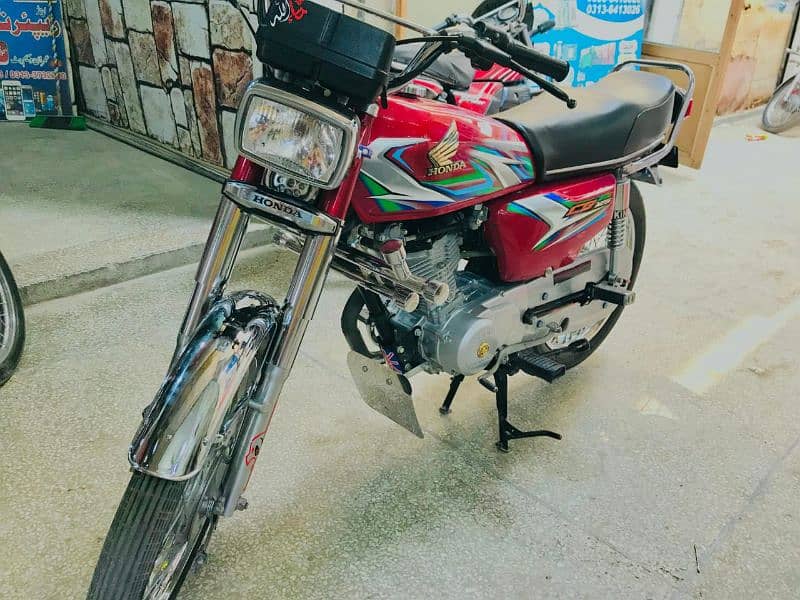 Honda 125 brand New 2023 model in good condition 3