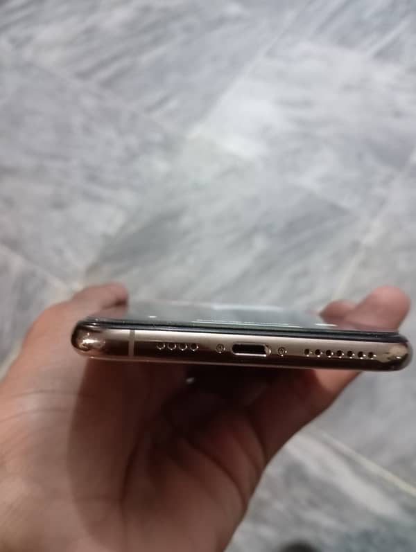 IPHONE XSMAX PTA APPROVED 4