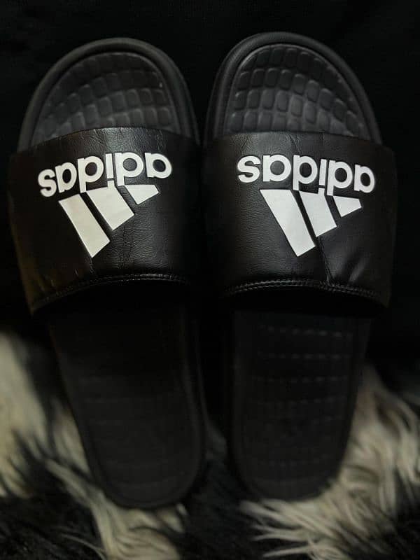 Original Adidas branded slippers 4