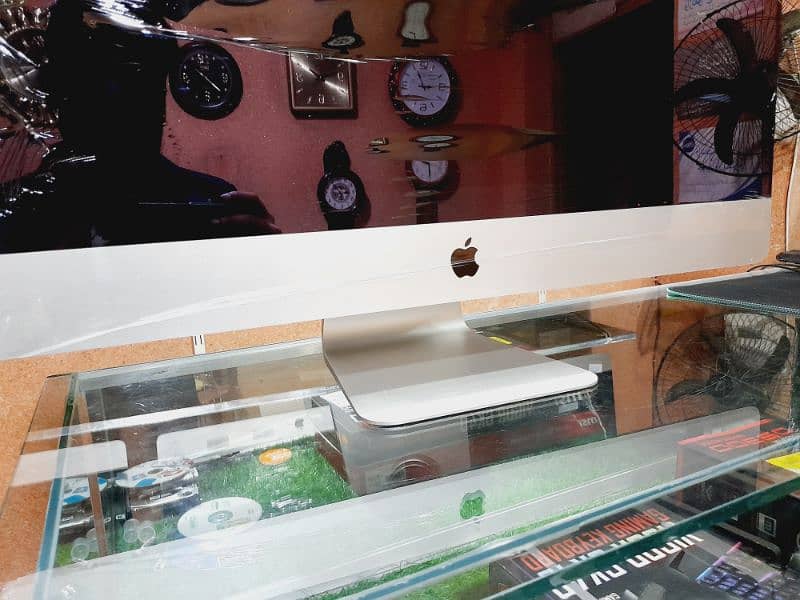 Apple imac late 2015 5k ratina 27 inch 7