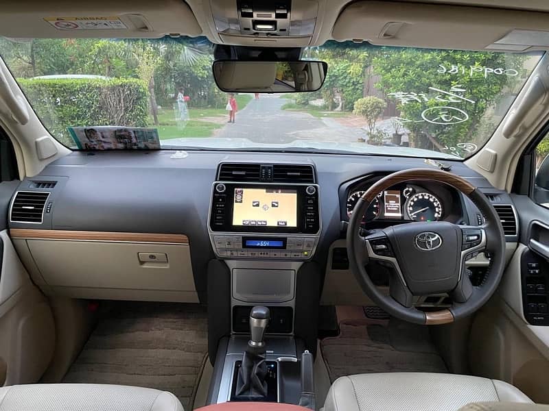 Toyota Prado 2019 7