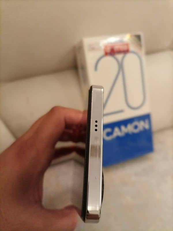 Tecno Camon 20 8+8 256 GB In Official Warranty 4