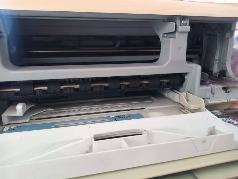 HP Photosmart C4580 (All in One Printer) 6