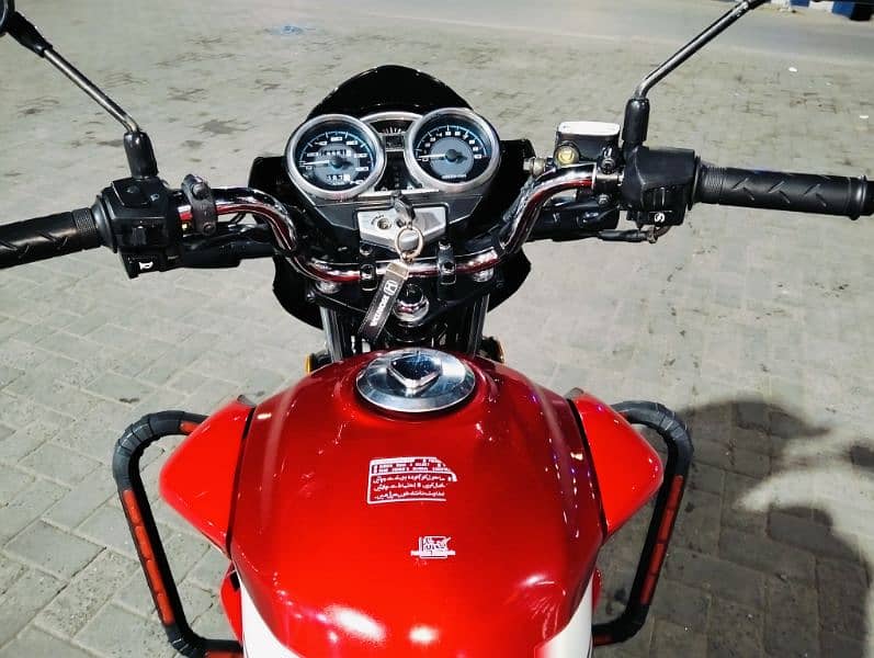 Honda CB 150 F excellent condition for urgent sale 10