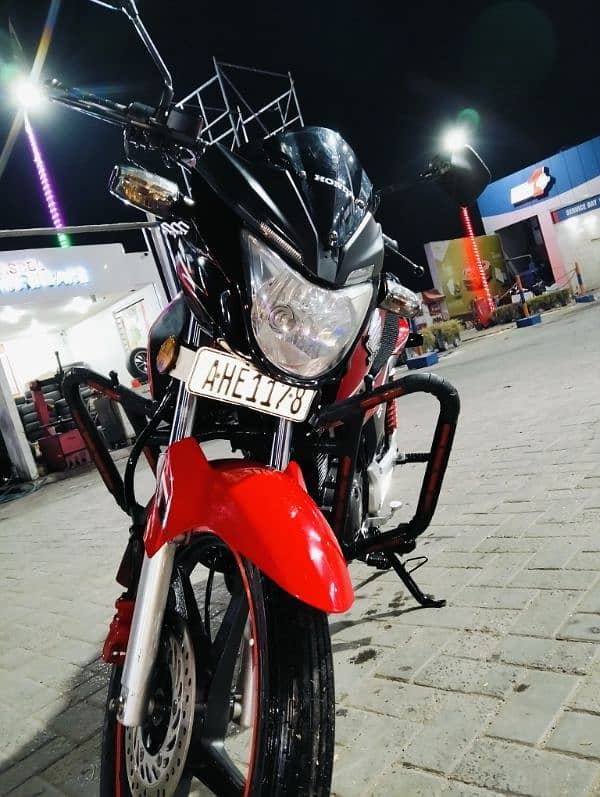 Honda CB 150 F excellent condition for urgent sale 11